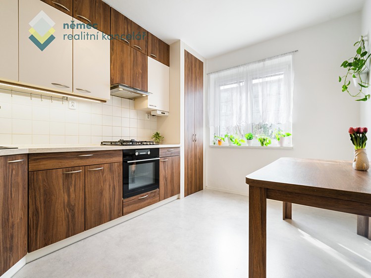 Prodej bytu 2+1 69 m² - foto 2