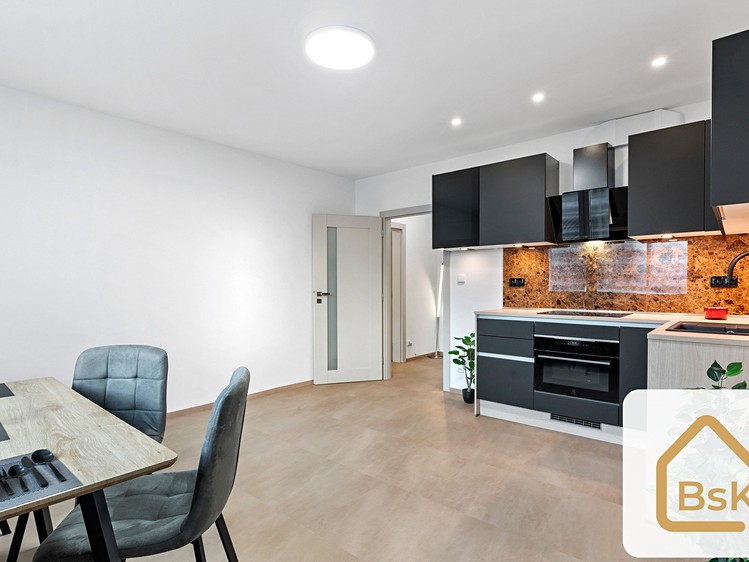 Prodej bytu 1+1 41 m² - foto 8