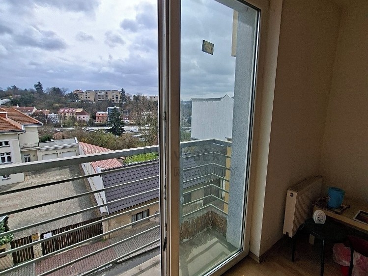 Prodej bytu 1+kk 36 m² (Jednopodlažní) - foto 8