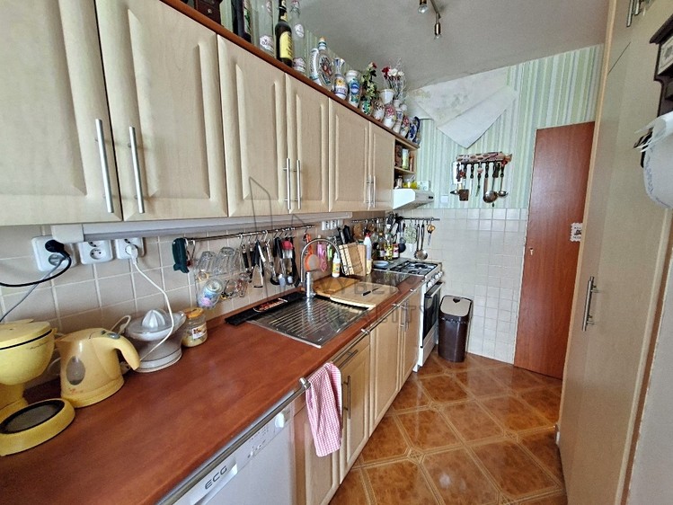 Prodej bytu 3+1 80 m² - foto 5