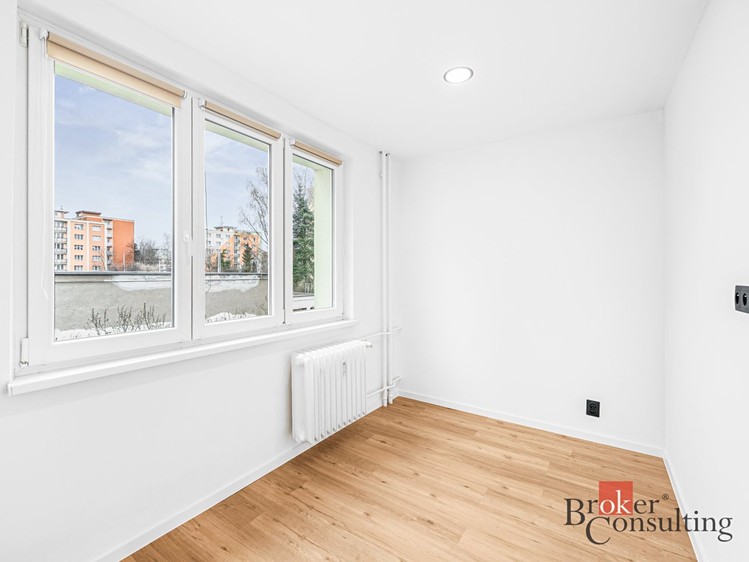 Prodej bytu 4+kk 77 m² - foto 8