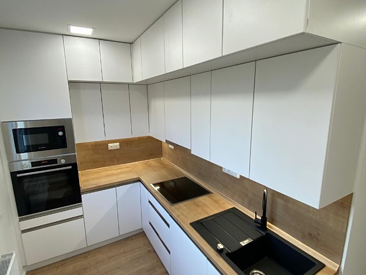 Prodej bytu 3+1 72 m² (Jednopodlažní) - foto 1