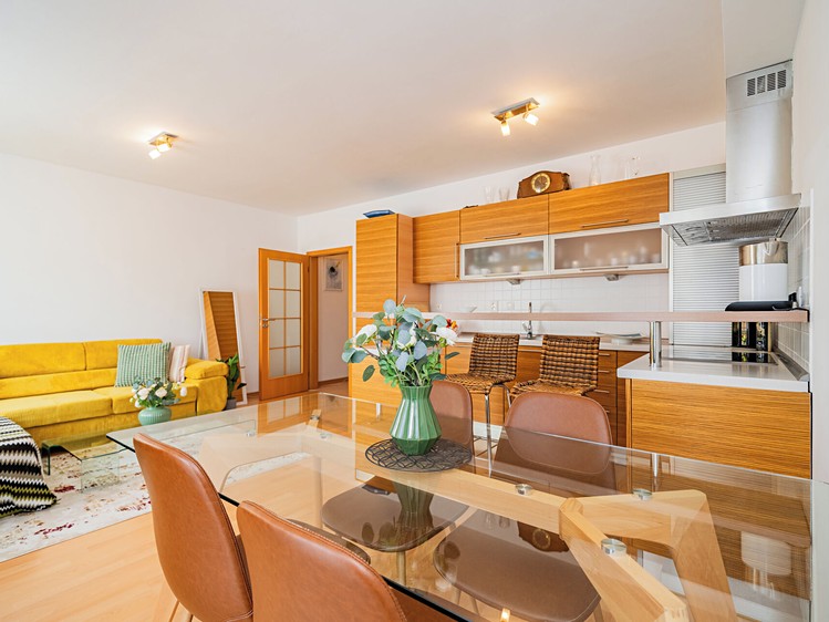 Prodej bytu 3+kk 82 m² - foto 8