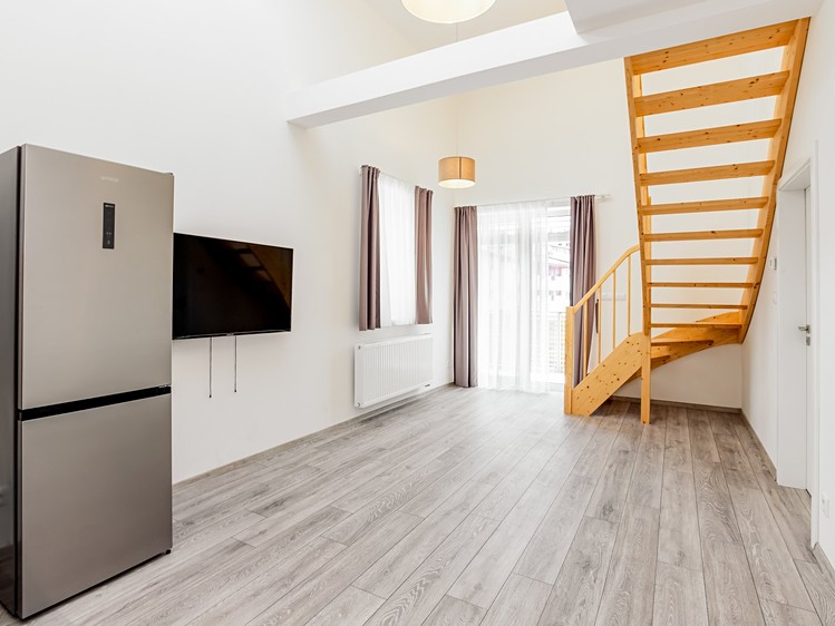 Prodej bytu 3+kk 81 m² (Mezonet) - foto 2