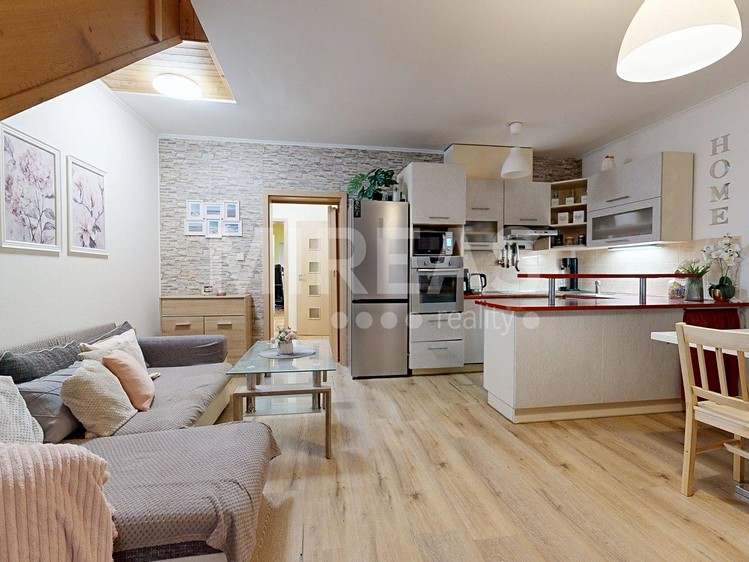 Prodej bytu 3+kk 90 m² - foto 2