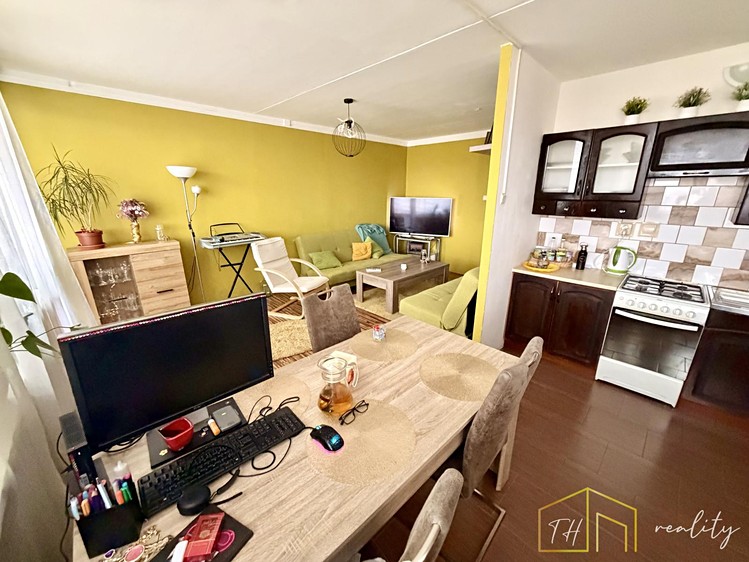 Prodej bytu 3+1 74 m² - foto 2