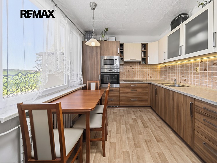 Prodej bytu 4+1 80 m² - foto 3