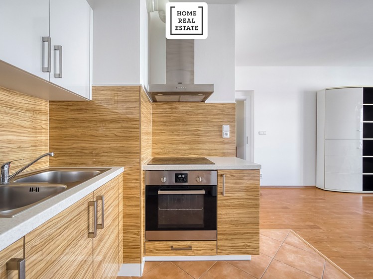 Prodej bytu 3+kk 84 m² - foto 2