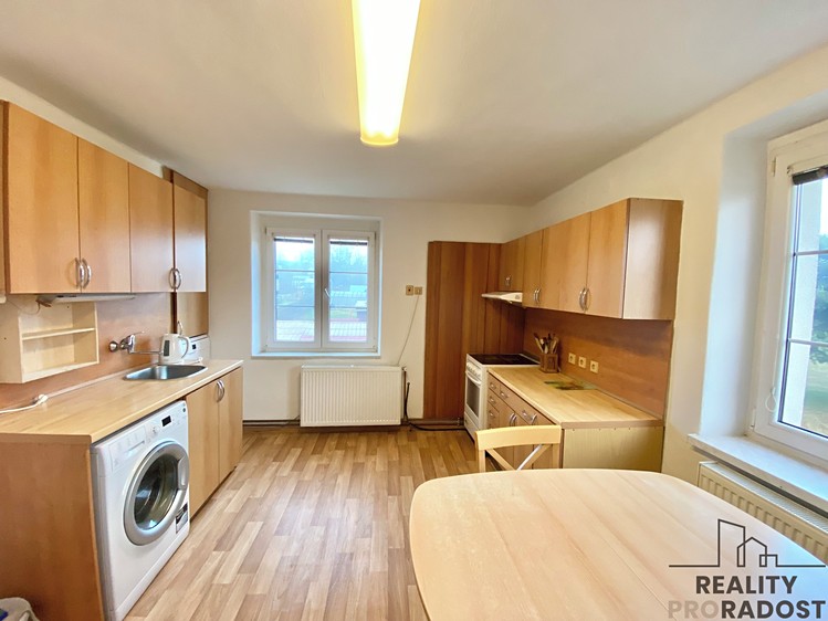 Prodej bytu 3+1 65 m² - foto 3