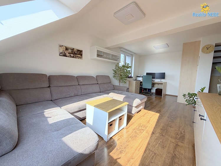 Prodej bytu 4+1 110 m² (Mezonet) - foto 4