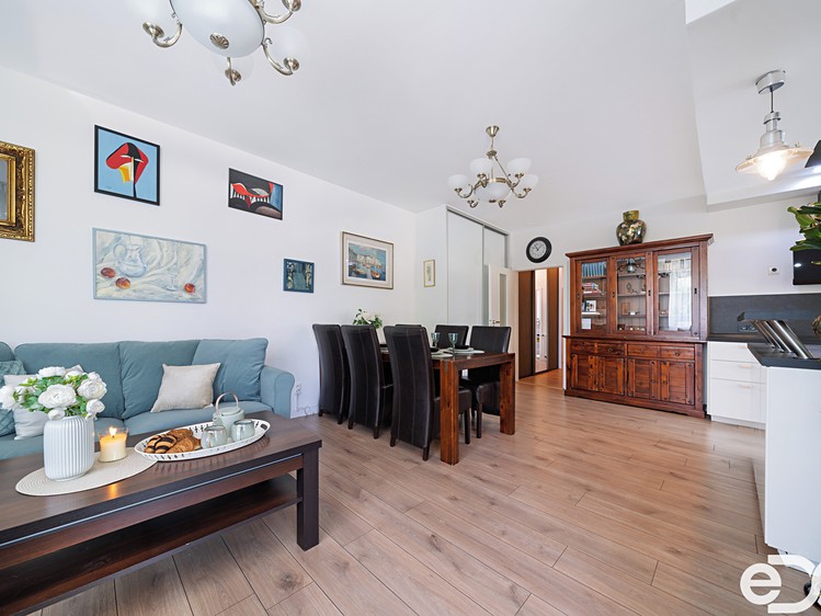 Prodej bytu 3+kk 83 m² - foto 2
