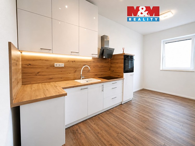 Prodej bytu 2+kk 37 m² - foto 1