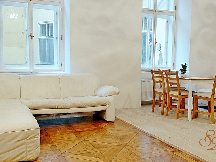 Prodej bytu 4+kk 120 m² (Jednopodlažní) - foto 2