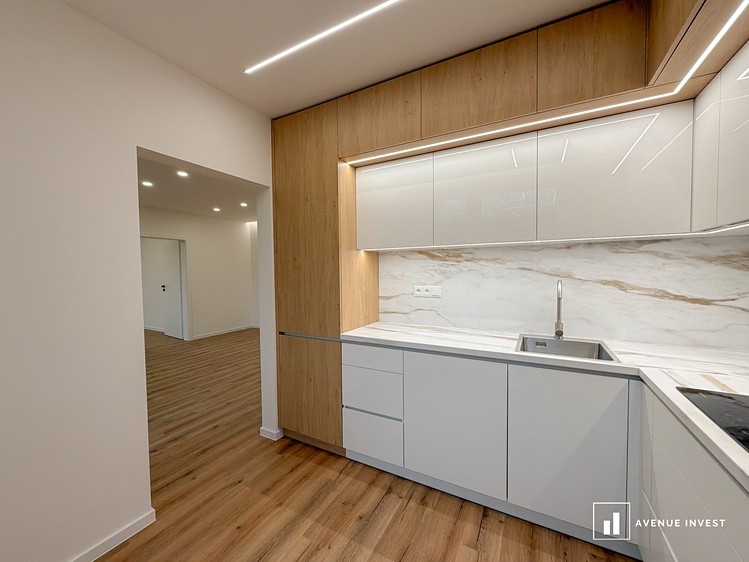 Prodej bytu 3+kk 68 m² (Jednopodlažní) - foto 3