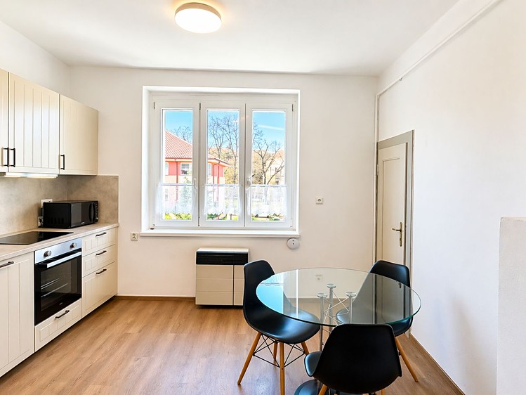Prodej bytu 2+1 63 m² - foto 4