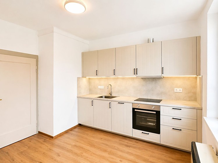 Prodej bytu 2+1 63 m² - foto 3