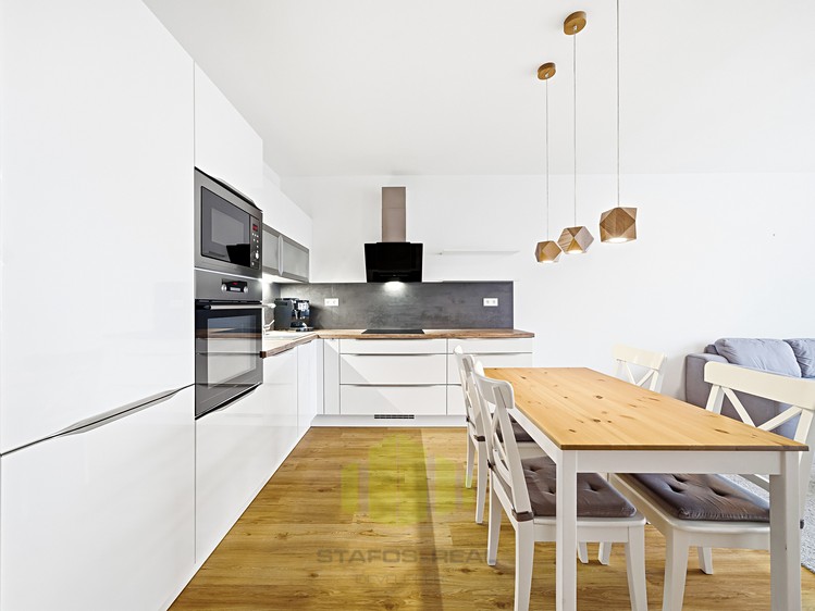 Prodej bytu 3+kk 75 m² - foto 2