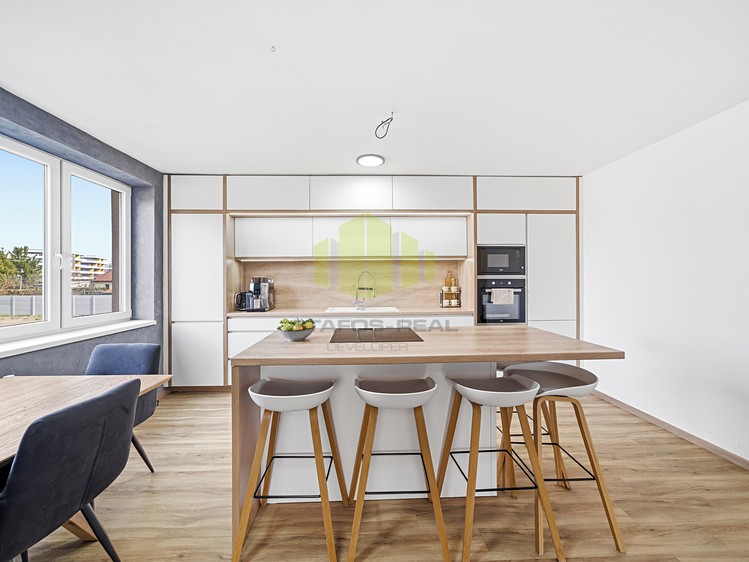 Prodej bytu 3+kk 81 m² - foto 4