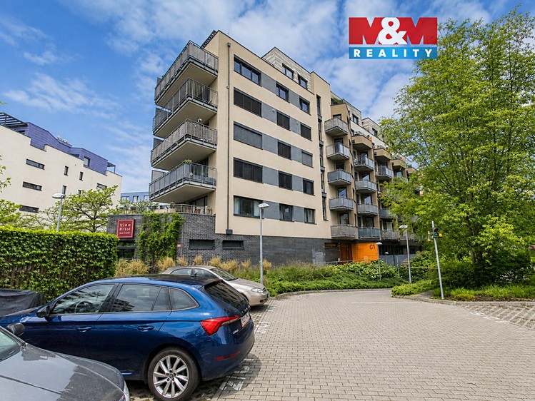 Prodej bytu 4+kk 104 m² - foto 1