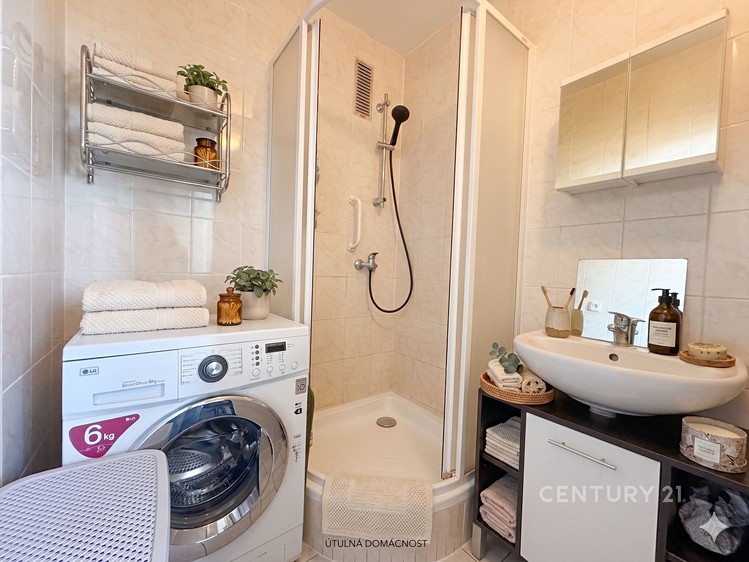 Prodej bytu 2+1 56 m² - foto 6