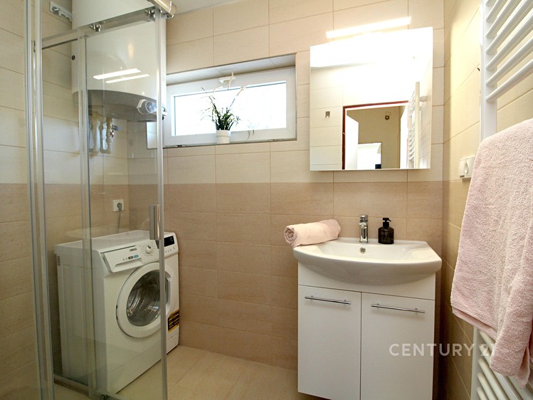 Prodej bytu 3+kk 75 m² - foto 6