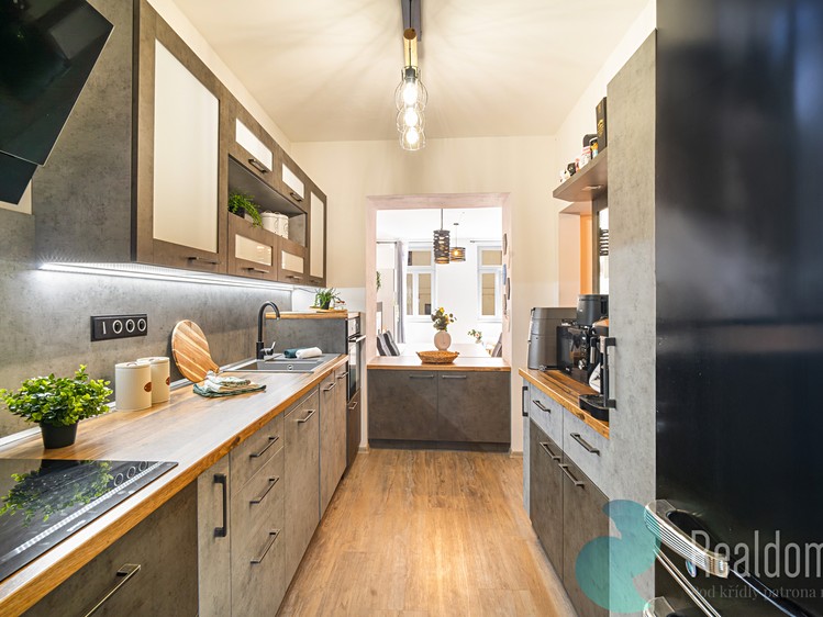 Prodej bytu 3+1 66 m² (Jednopodlažní) - foto 2