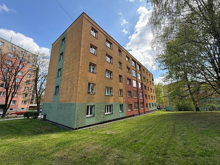 Prodej bytu 2+1 53 m² - foto 1