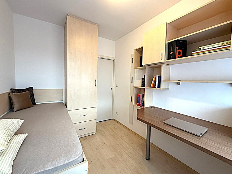 Prodej bytu 3+kk 64 m² - foto 7