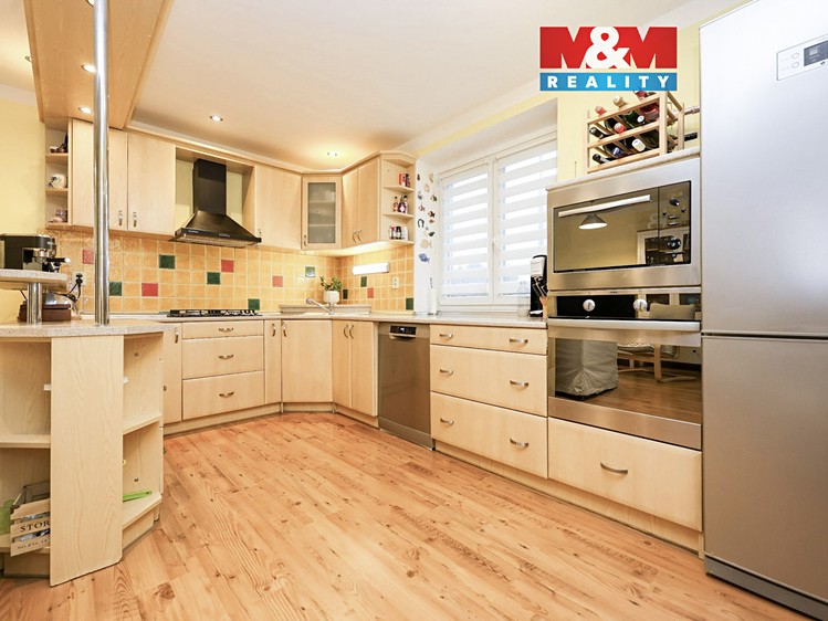 Prodej bytu 3+kk 72 m² - foto 1