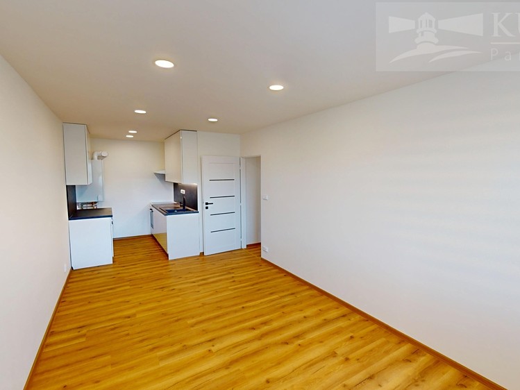 Pronájem bytu 2+kk 46 m² (Jednopodlažní) - foto 4