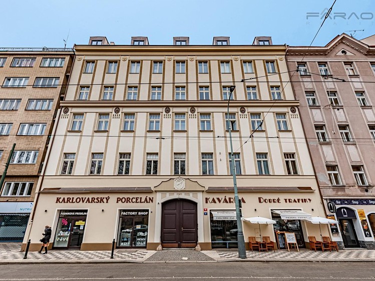 Pronájem bytu 2+1 75 m² - foto 4