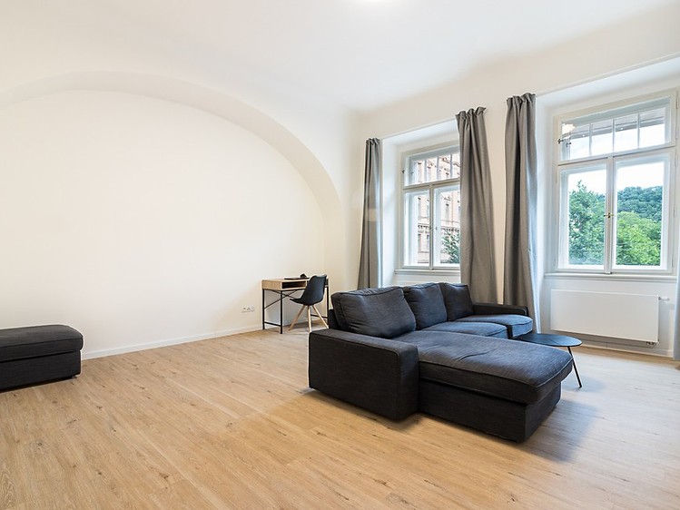 Pronájem bytu 2+1 75 m² - foto 7
