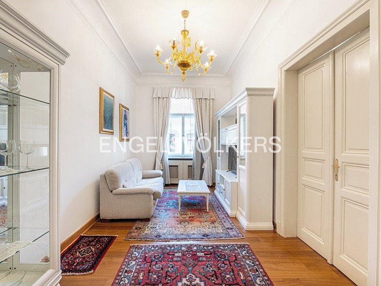 Pronájem bytu 3+kk 77 m² - foto 2