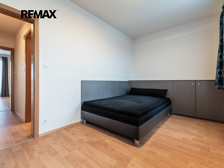 Pronájem bytu 2+kk 57 m² - foto 8