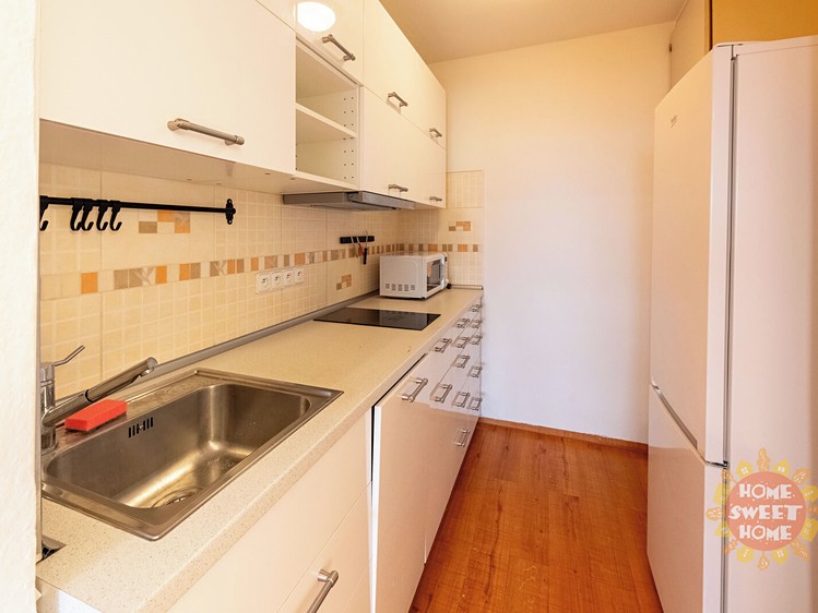 Pronájem bytu 2+kk 41 m² (Jednopodlažní) - foto 4