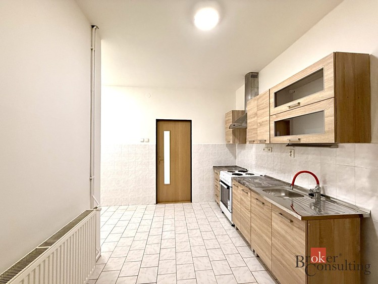 Pronájem bytu 2+1 67 m² - foto 7