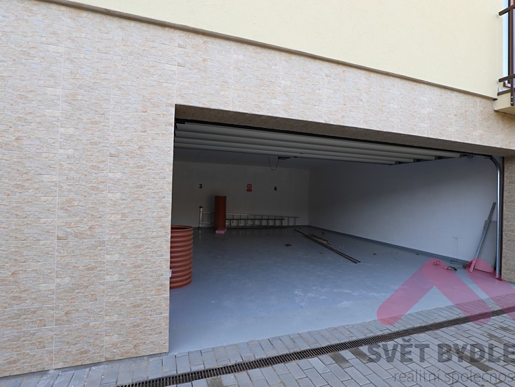 Pronájem bytu 1+kk 33 m² - foto 8