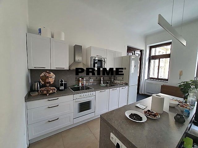 Pronájem bytu 2+kk 71 m² - foto 4