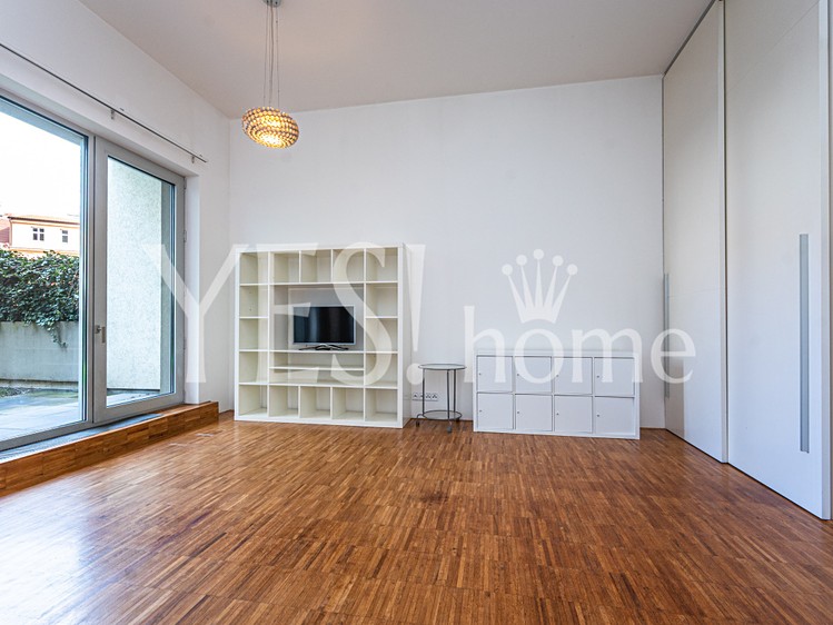 Pronájem bytu 3+kk 154 m² - foto 6