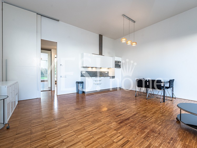 Pronájem bytu 3+kk 154 m² - foto 8