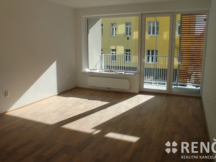 Pronájem bytu 1+kk 41 m² - foto 5