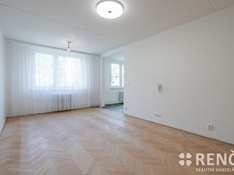 Pronájem bytu 3+1 75 m² - foto 3