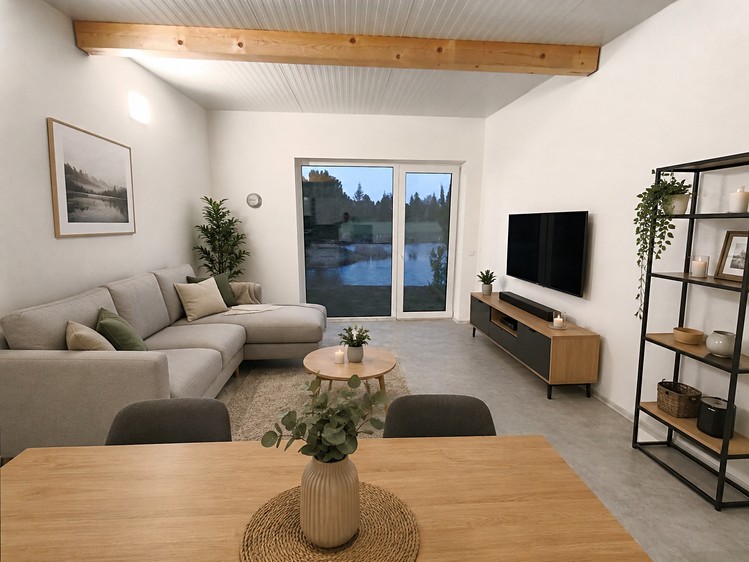 Pronájem bytu 3+kk 65 m² (Jednopodlažní) - foto 1
