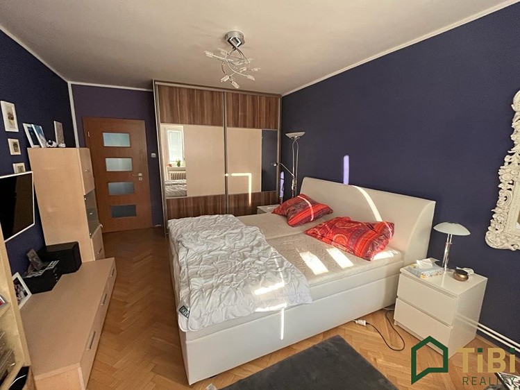Pronájem bytu 3+1 87 m² - foto 6