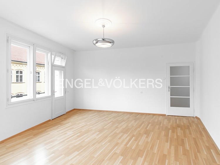 Pronájem bytu 1+1 48 m² - foto 3