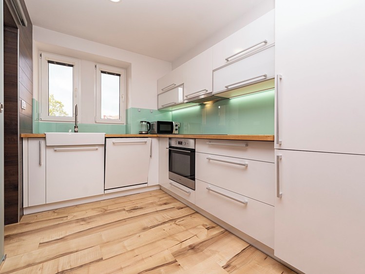 Pronájem bytu 3+1 56 m² - foto 1