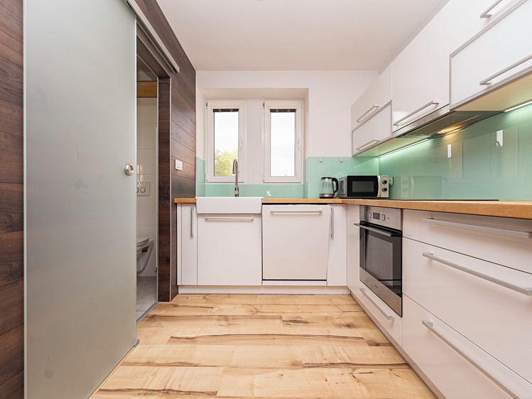 Pronájem bytu 3+1 56 m² - foto 4