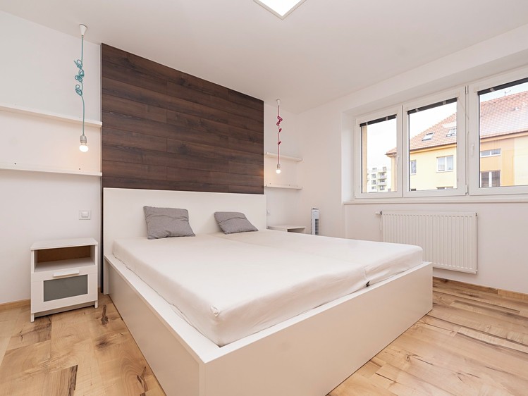 Pronájem bytu 3+1 56 m² - foto 5