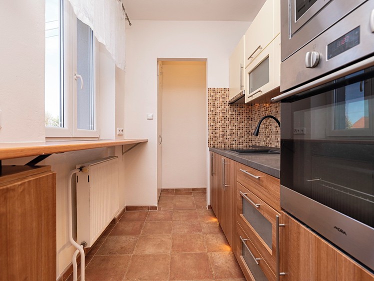 Pronájem bytu 2+1 69 m² - foto 8