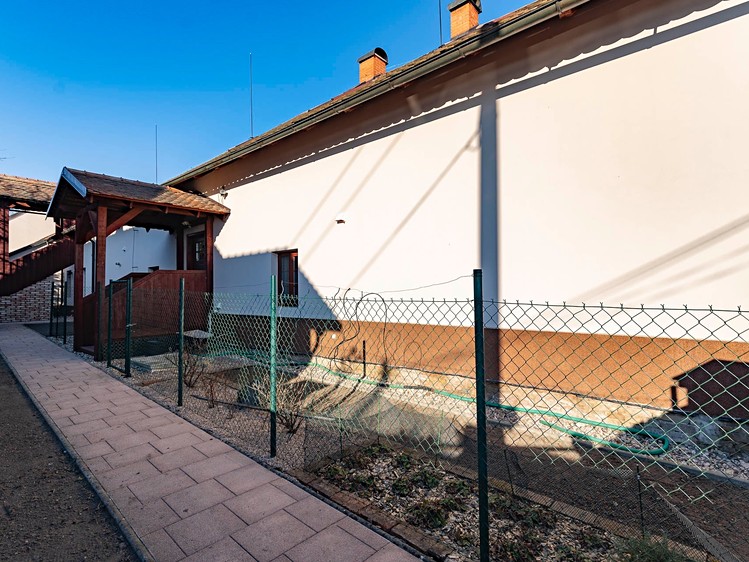 Pronájem bytu 1+kk 34 m² (Podkrovní) - foto 6
